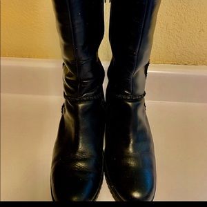 Leather Uggs with wedge heel size 7